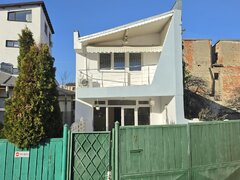 Calea Calarasi, Hyperion, Hotel Razvan